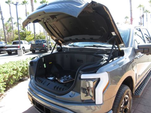 Certified 2023 Ford F150 Lightning XLT AWD/4WD image 29