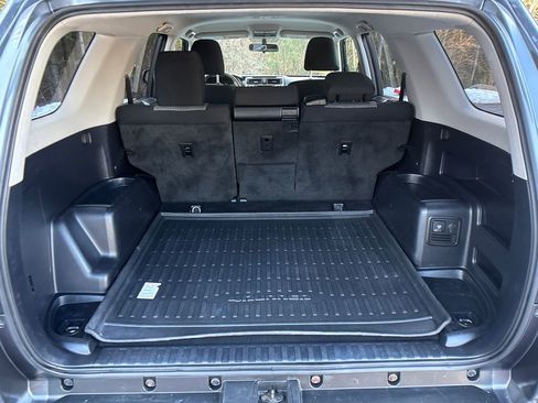 Used 2019 Toyota 4Runner SR5 image 23