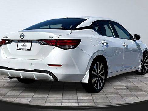 Used 2023 Nissan Sentra SV w/ SV Premium Package image 2