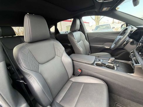 Used 2023 Lexus RX 350 Premium image 17