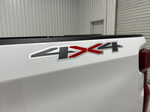 New 2025 Chevrolet Silverado 1500 W/T w/ Trailering Package image 28