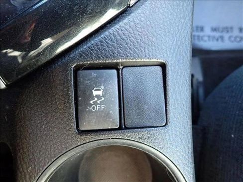 Used 2017 Toyota Corolla L image 17