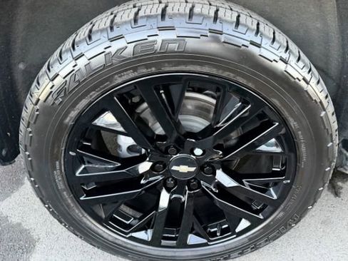 Used 2022 Chevrolet Tahoe LS w/ Driver Alert Package image 26