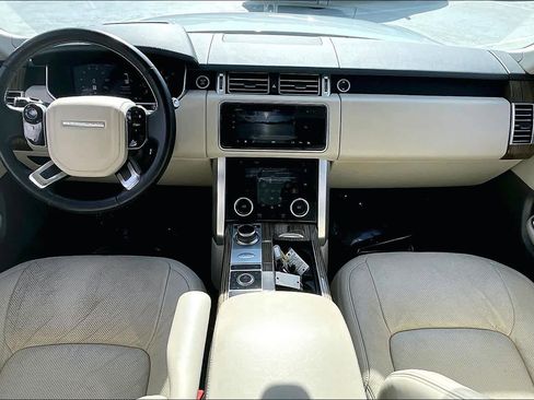 Used 2019 Land Rover Range Rover HSE image 14