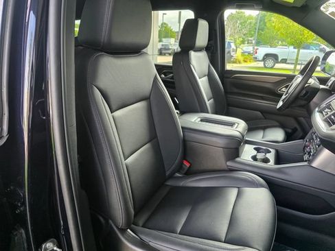 Used 2023 Chevrolet Tahoe Z71 w/ Off-Road Capability Package AWD/4WD image 11