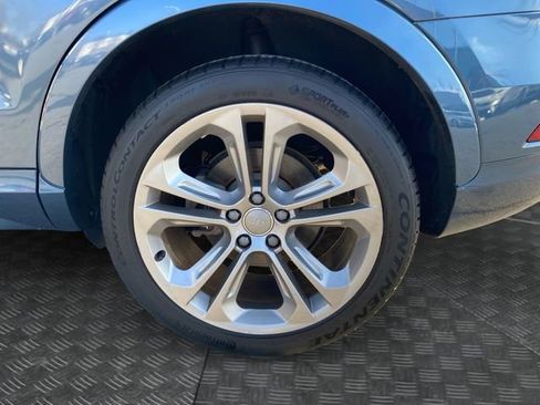 Used 2018 Audi Q3 2.0T Premium w/ Convenience Package image 33