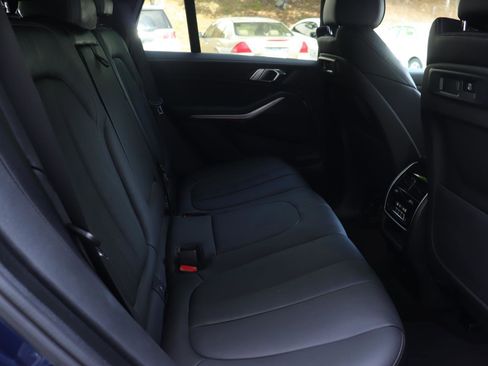 Used 2022 BMW X5 sDrive40i w/ M Sport Package image 22