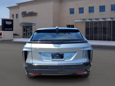 Certified 2024 Cadillac Lyriq Luxury w/ LPO, Floor Liner Package AWD/4WD image 5