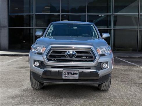 Used 2022 Toyota Tacoma SR5 image 3