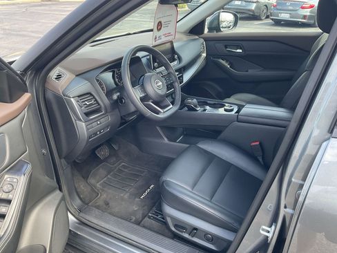Certified 2023 Nissan Rogue S FWD image 8