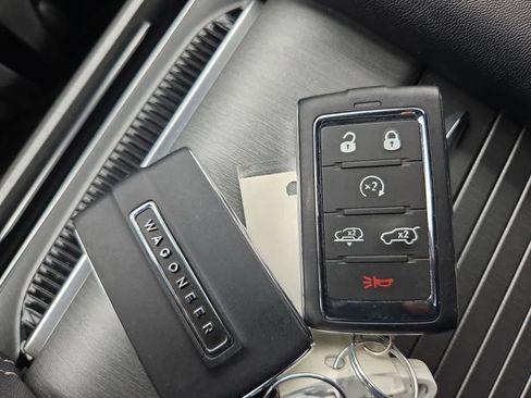 Used 2024 Jeep Wagoneer Series II w/ Convenience Group I AWD/4WD image 35