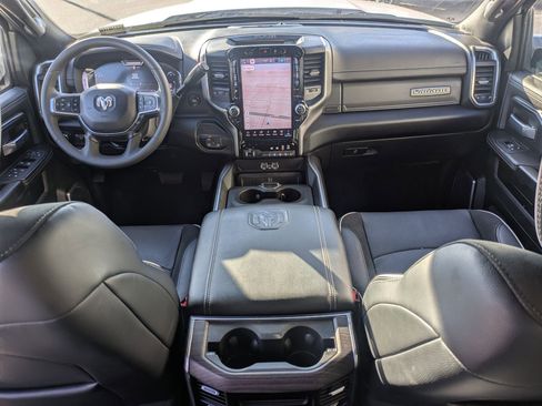 Used 2025 RAM 2500 Laramie image 30