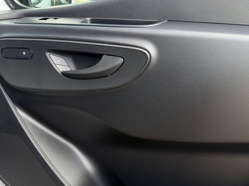 New 2025 Mercedes-Benz Sprinter 2500 image 29