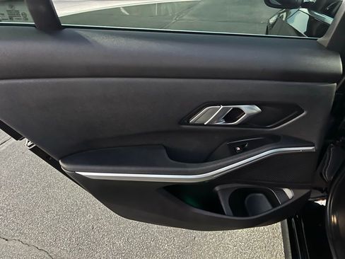 Used 2021 BMW 330i xDrive Sedan w/ Convenience Package image 22