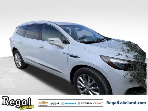 Used 2018 Buick Enclave Premium image 7