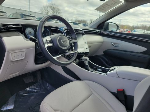 Used 2023 Hyundai Tucson SEL w/ Convenience Package image 19