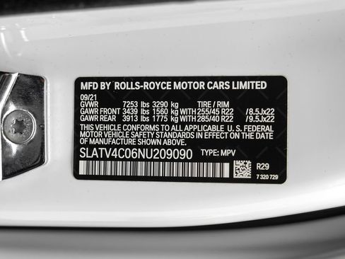 Used 2022 Rolls-Royce Cullinan AWD/4WD image 82