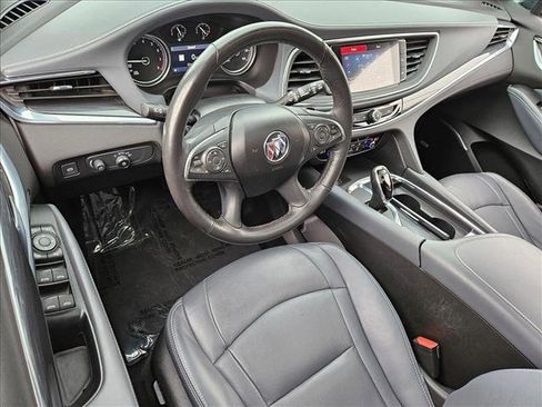 Used 2020 Buick Enclave Premium w/ Sun and Sites Package image 9