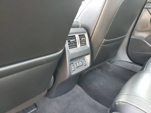 Certified 2023 Nissan Maxima Platinum w/ Sport Mat Group FWD image 16