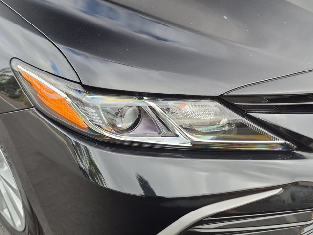 Used 2024 Toyota Camry LE FWD image 10