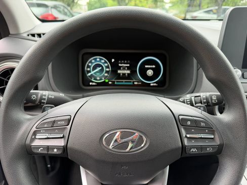 Used 2022 Hyundai Kona SEL FWD image 23