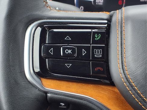 Used 2024 Jeep Grand Wagoneer L Series III image 13