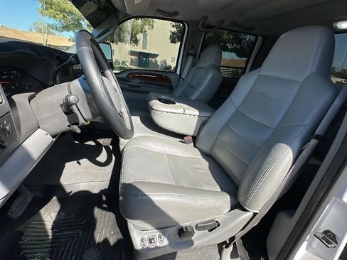Used 2004 Ford F250 XL AWD/4WD image 14