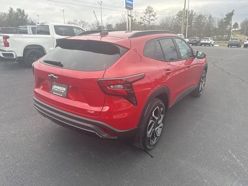 New 2026 Chevrolet Trax RS w/ Driver Confidence Package image 3