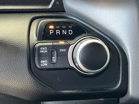 Used 2024 RAM 2500 Big Horn AWD/4WD image 27