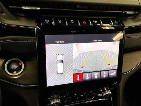 Used 2023 Jeep Grand Cherokee Overland w/ Advanced Protech Group III image 29