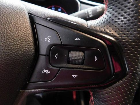 Used 2023 Chevrolet TrailBlazer RS w/ Convenience Package image 39