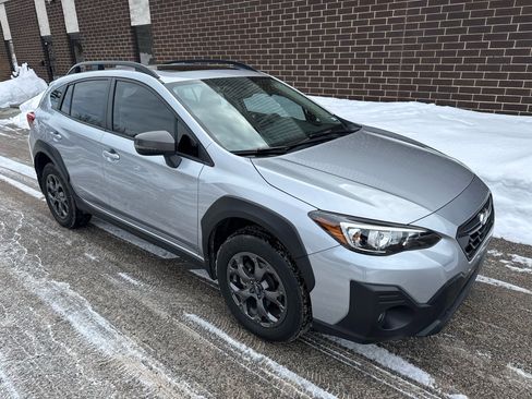 Used 2021 Subaru Crosstrek 2.5i Sport w/ Moonroof Package image 26