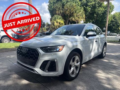 Used 2023 Audi Q5 2.0T Premium Plus w/ Premium Plus Package AWD/4WD image 1