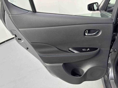 Used 2023 Nissan Leaf SV Plus image 36