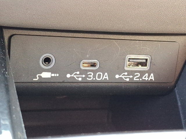 Used 2023 Subaru Outback Premium AWD/4WD image 24