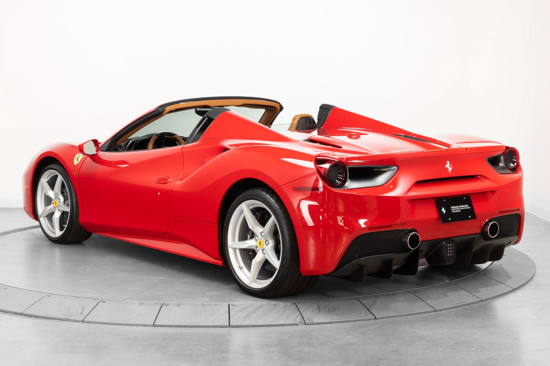 Certified 2019 Ferrari 488 Spider RWD image 6
