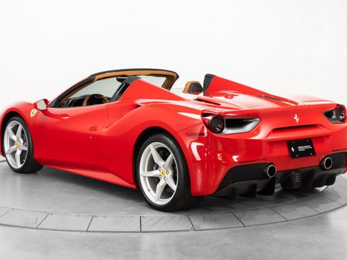 Certified 2019 Ferrari 488 Spider RWD image 6
