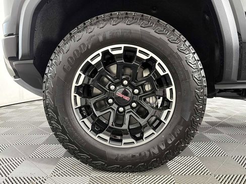 New 2026 GMC Canyon AT4 w/ AT4 Premium Package image 20