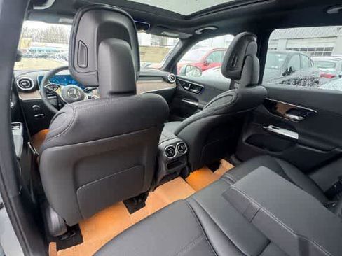 New 2026 Mercedes-Benz GLC 300 4MATIC image 16