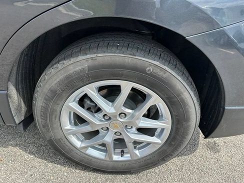 Used 2022 Chevrolet Equinox LT FWD image 7