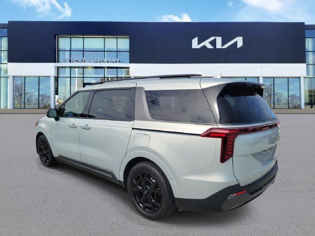 Used 2025 Kia Carnival SX Prestige FWD image 4