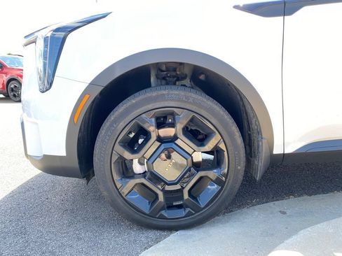 Certified 2025 Kia Sorento X-Line EX AWD/4WD image 34