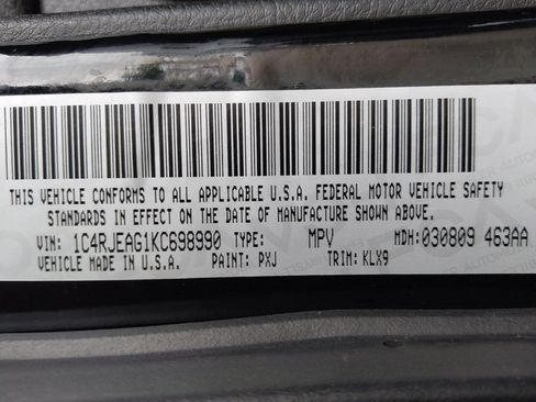 Used 2019 Jeep Grand Cherokee Altitude RWD image 33