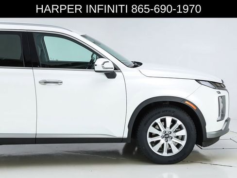 Used 2023 Hyundai Palisade SEL FWD image 13