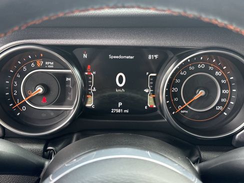 Used 2023 Jeep Gladiator Mojave w/ LED Lighting Group AWD/4WD image 26