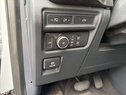 Used 2021 Ford F150 XLT w/ Equipment Group 302A High RWD image 15