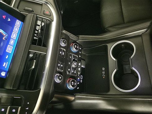 Used 2024 Chevrolet Tahoe High Country w/ Premium Package 2 image 23