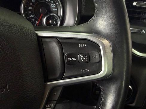 Used 2022 RAM 1500 Big Horn AWD/4WD image 18
