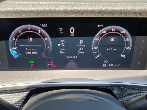 New 2026 Volkswagen Tiguan S AWD/4WD image 6