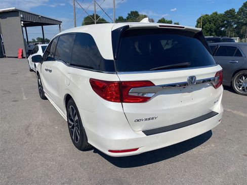 Used 2018 Honda Odyssey Elite image 6